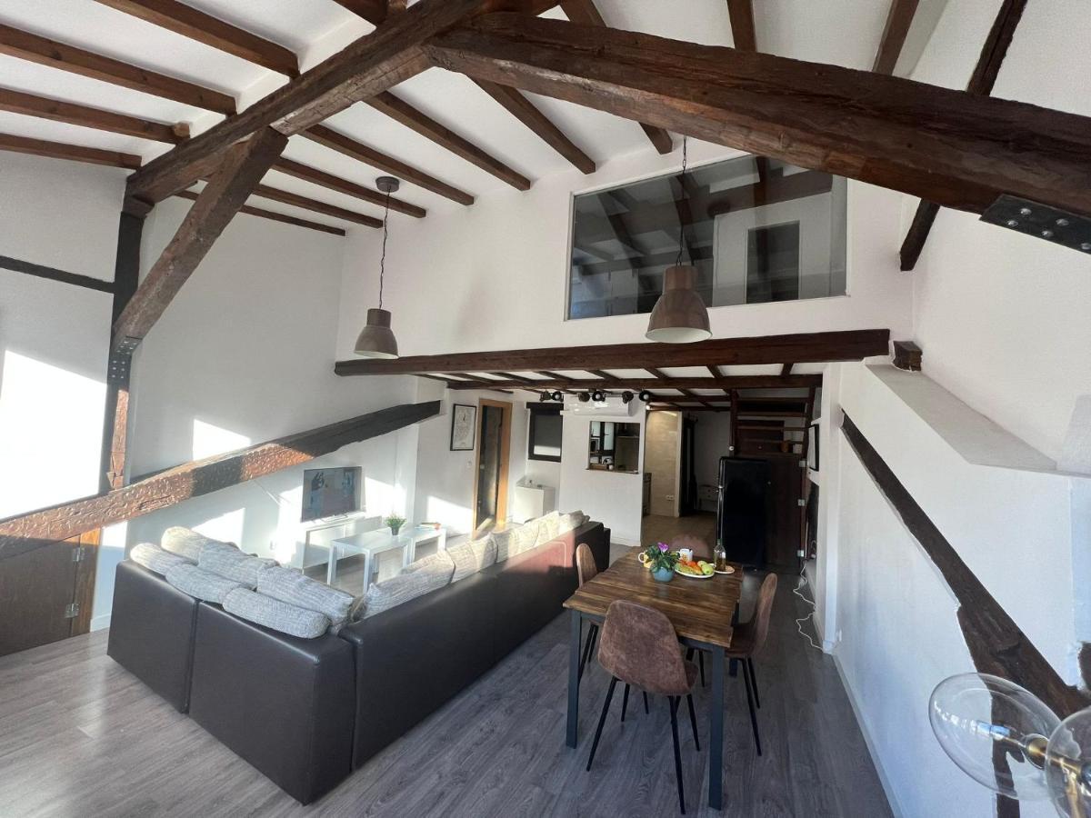로그로노 Old Town Loft - Cathedral Views. 아파트 외부 사진