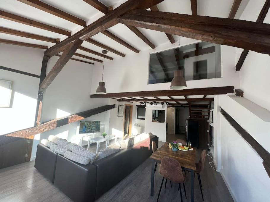 로그로노 Old Town Loft - Cathedral Views. 아파트 외부 사진